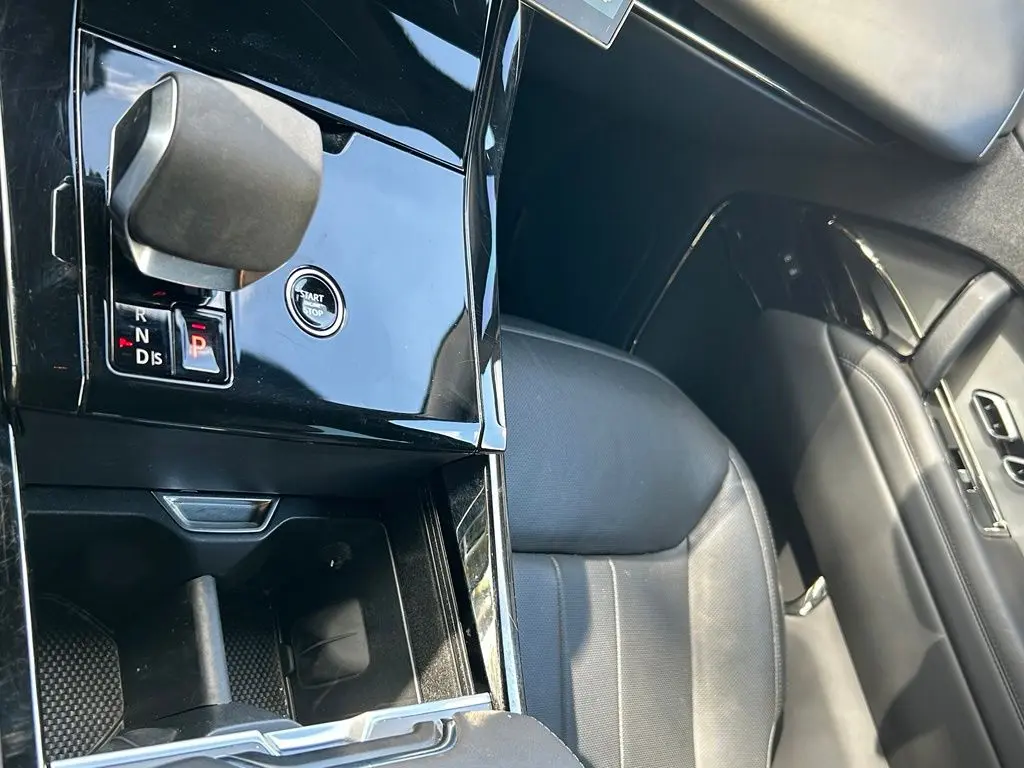 2025 Land Rover Range Rover Sport - $54,998