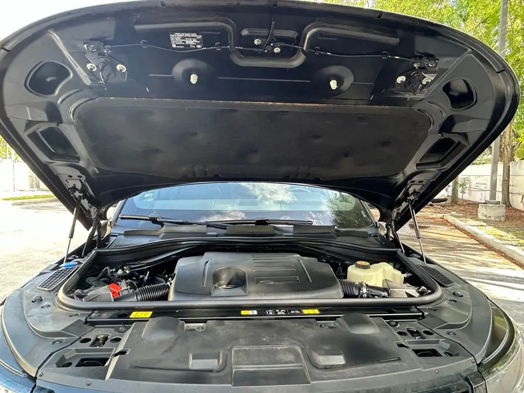 2025 Land Rover Range Rover Sport - $54,998