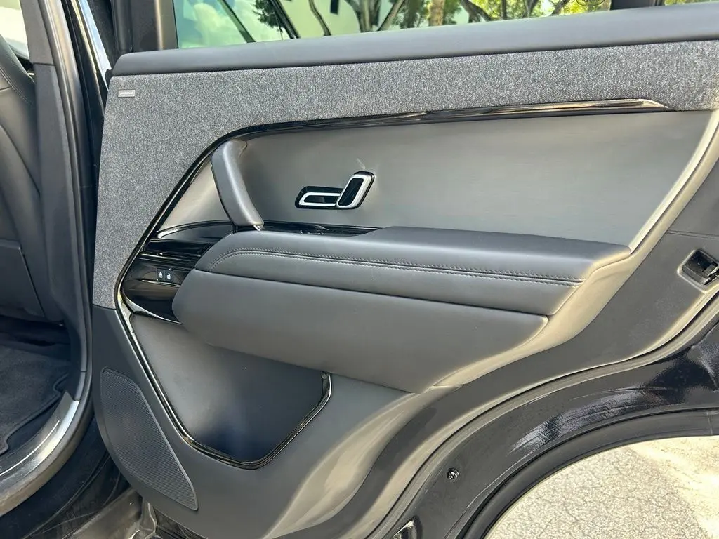 2025 Land Rover Range Rover Sport - $54,998