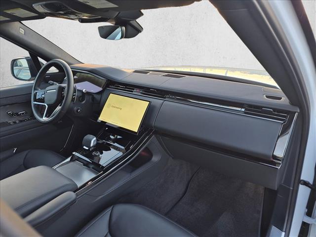 2026 Land Rover Range Rover Sport - $82,566