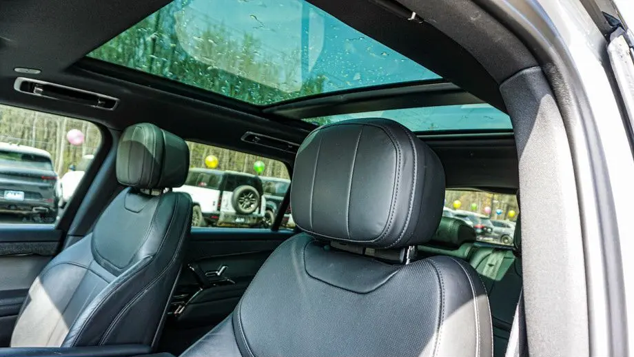 2023 Land Rover Range Rover Sport P360 SE