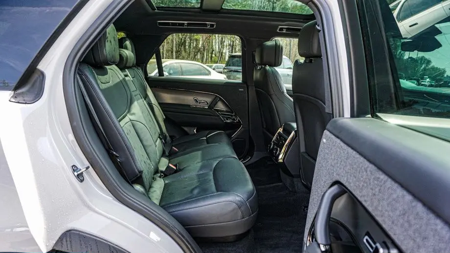 2023 Land Rover Range Rover Sport P360 SE