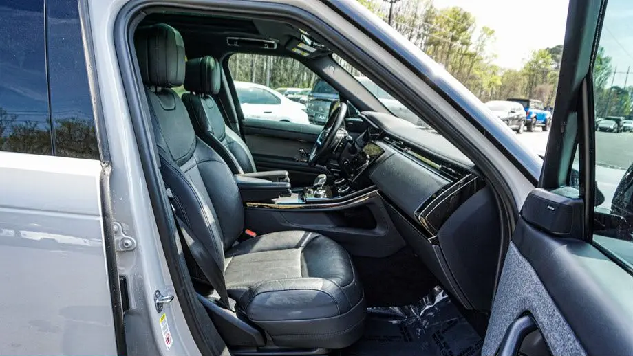 2023 Land Rover Range Rover Sport P360 SE