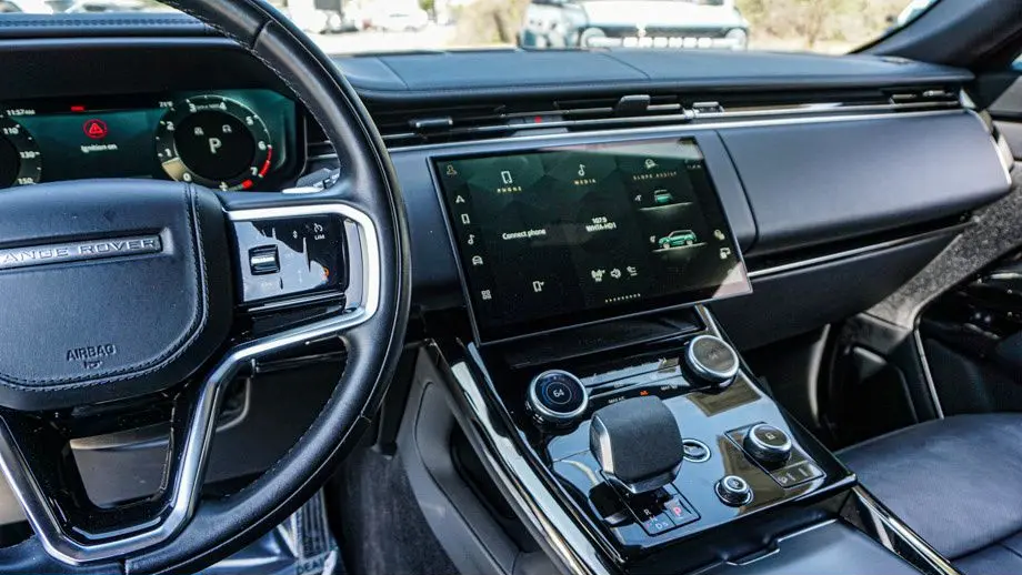 2023 Land Rover Range Rover Sport P360 SE