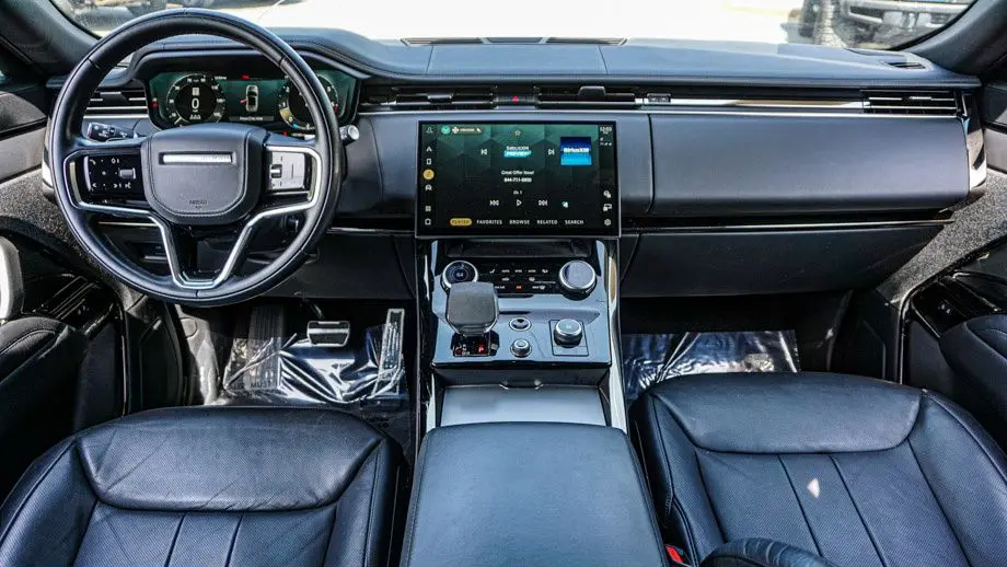 2023 Land Rover Range Rover Sport P360 SE