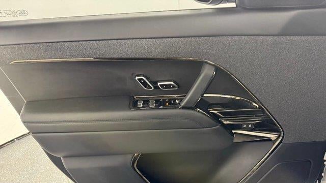 2023 Land Rover Range Rover Sport P360 SE