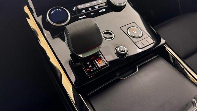 2023 Land Rover Range Rover Sport P360 SE