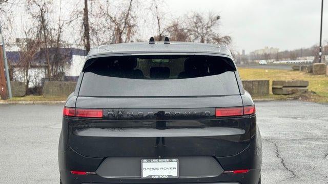 2024 Land Rover Range Rover Sport P360 SE