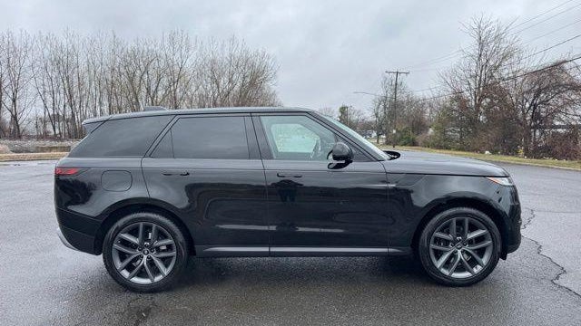 2024 Land Rover Range Rover Sport P360 SE