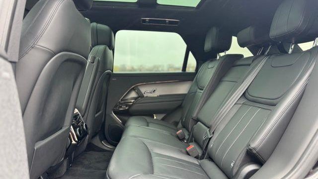 2024 Land Rover Range Rover Sport P360 SE