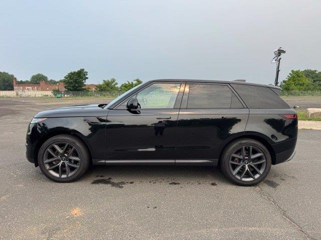 2024 Land Rover Range Rover Sport - $68,592