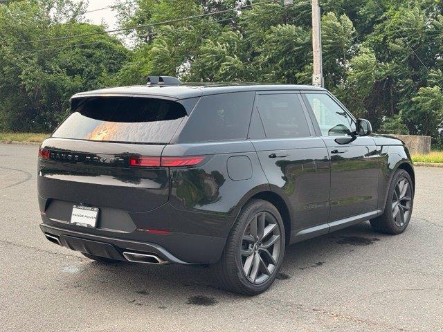 2024 Land Rover Range Rover Sport - $68,592