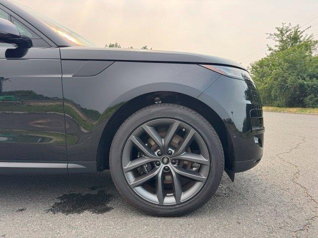 2024 Land Rover Range Rover Sport - $68,592