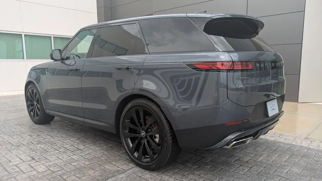 2025 Land Rover Range Rover Sport P360 SE