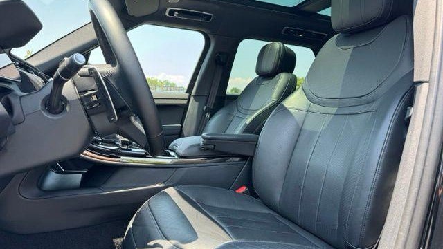 2023 Land Rover Range Rover Sport P360 SE