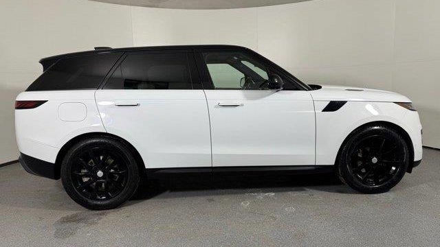2024 Land Rover Range Rover Sport P360 SE