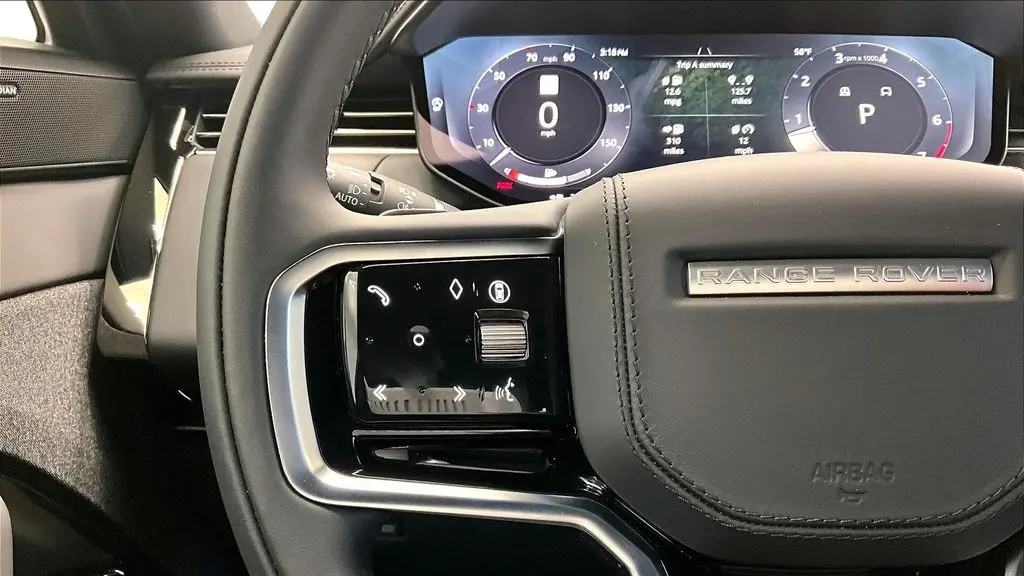 2025 Land Rover Range Rover Sport P360 SE