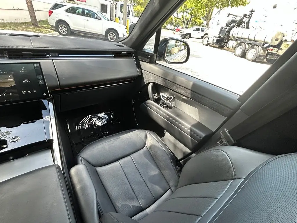 2025 Land Rover Range Rover Sport - $57,421