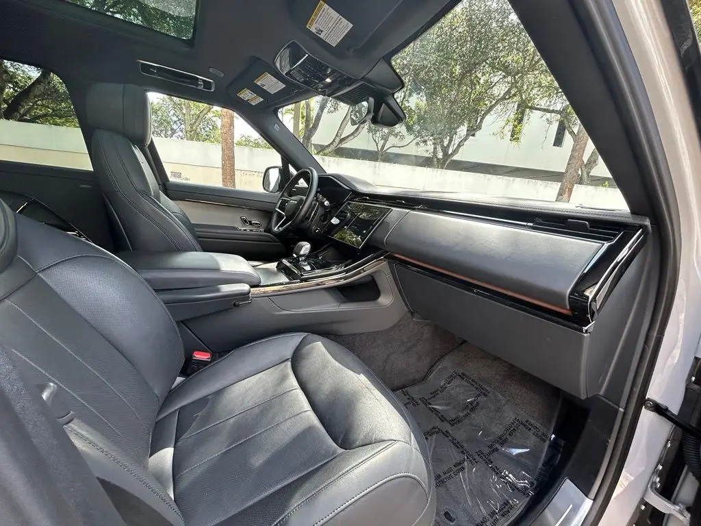 2025 Land Rover Range Rover Sport - $57,421