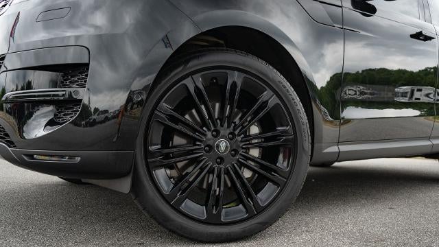 2024 Land Rover Range Rover Sport P360 SE
