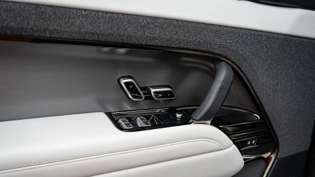 2024 Land Rover Range Rover Sport P360 SE