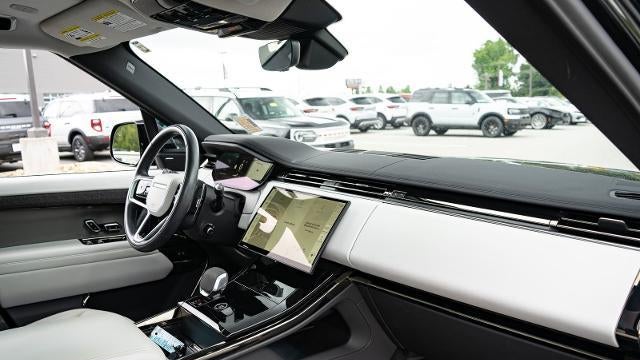 2024 Land Rover Range Rover Sport P360 SE