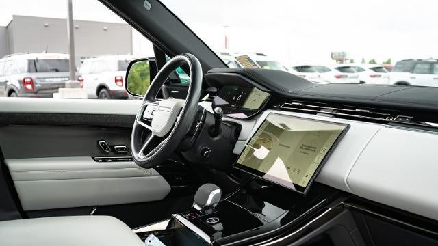 2024 Land Rover Range Rover Sport P360 SE