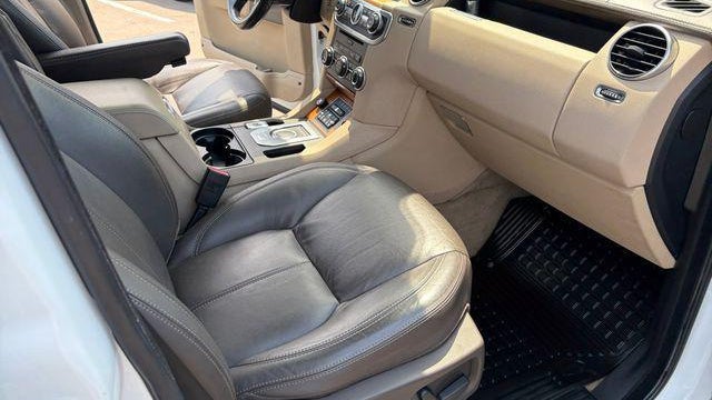 2015 Land Rover LR4 HSE LUX