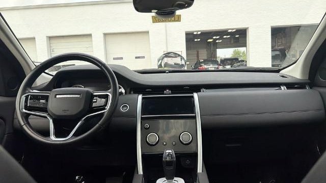 2022 Land Rover Discovery Sport P250 S