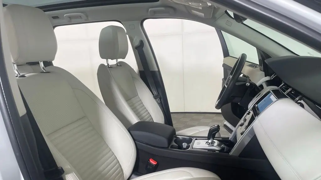 2023 Land Rover Discovery Sport P250 S