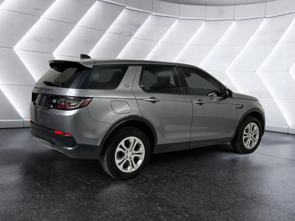 2022 Land Rover Discovery - $25,871