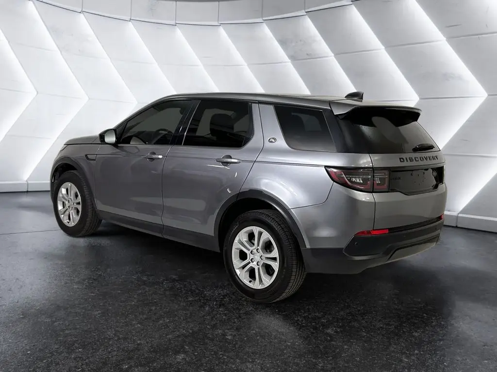 2022 Land Rover Discovery - $25,871