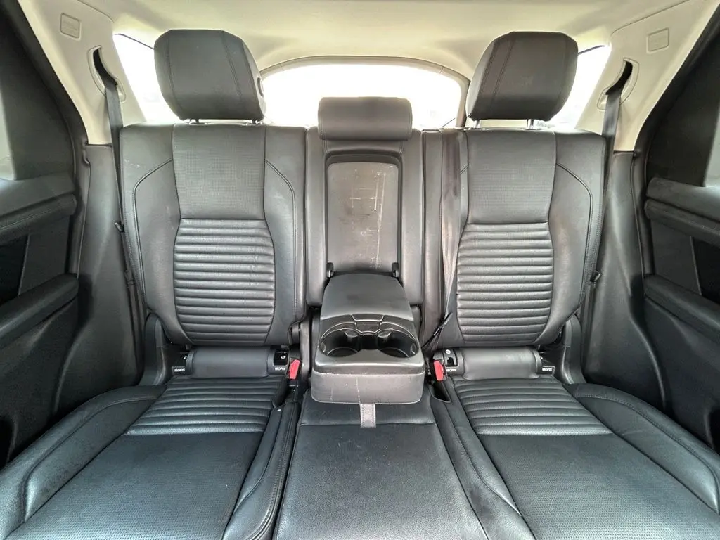 2022 Land Rover Discovery - $25,871