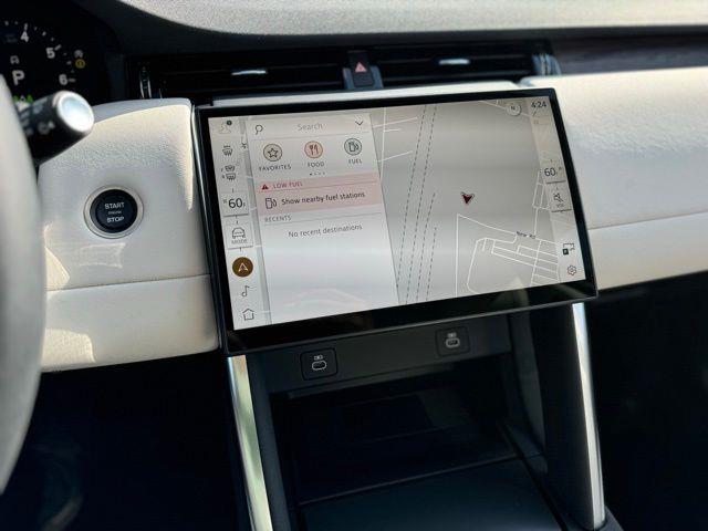 2025 Land Rover Discovery - $34,988