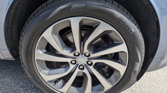 2023 Land Rover Discovery Sport P250 SE R-Dynamic