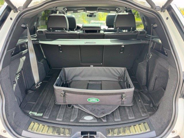 2023 Land Rover Discovery - $28,987