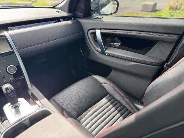 2023 Land Rover Discovery - $28,987
