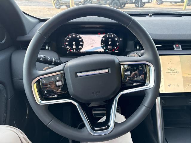 2024 Land Rover Discovery - $35,818