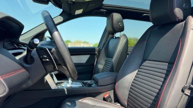 2023 Land Rover Discovery Sport P250 SE R-Dynamic