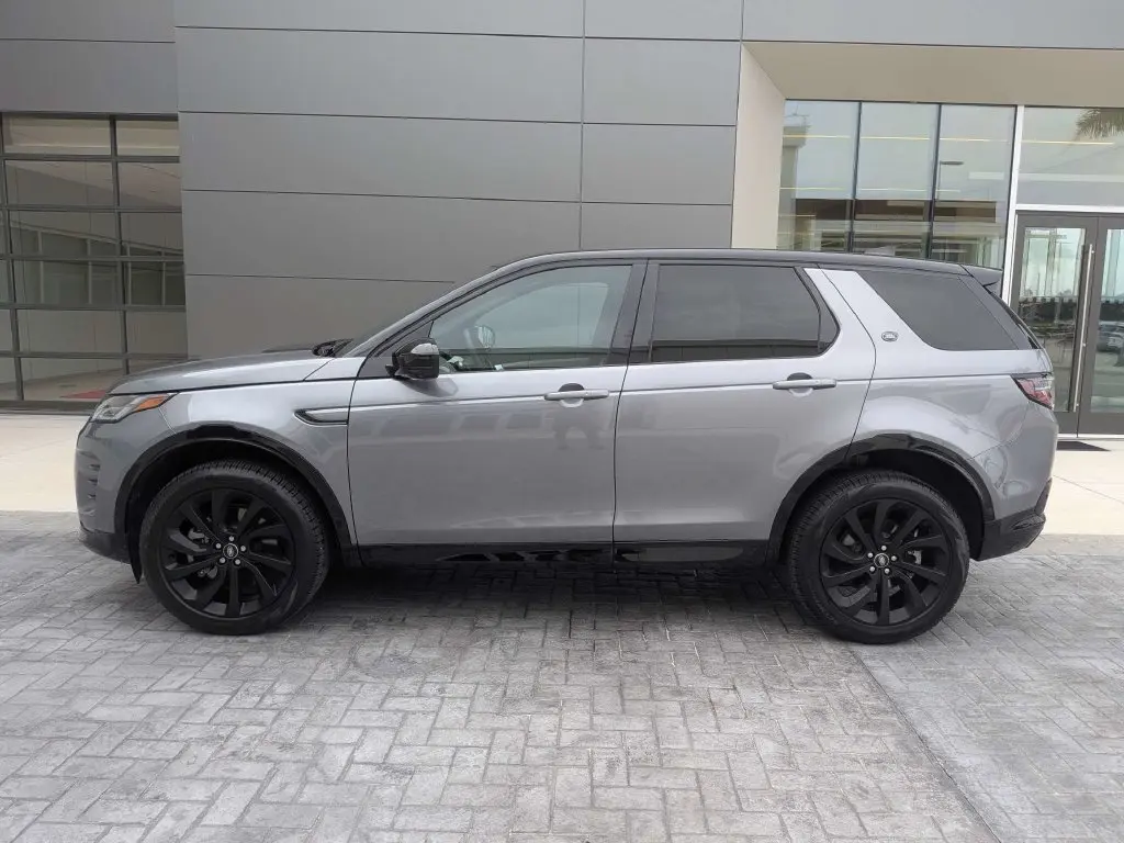 2025 Land Rover Discovery - $41,721