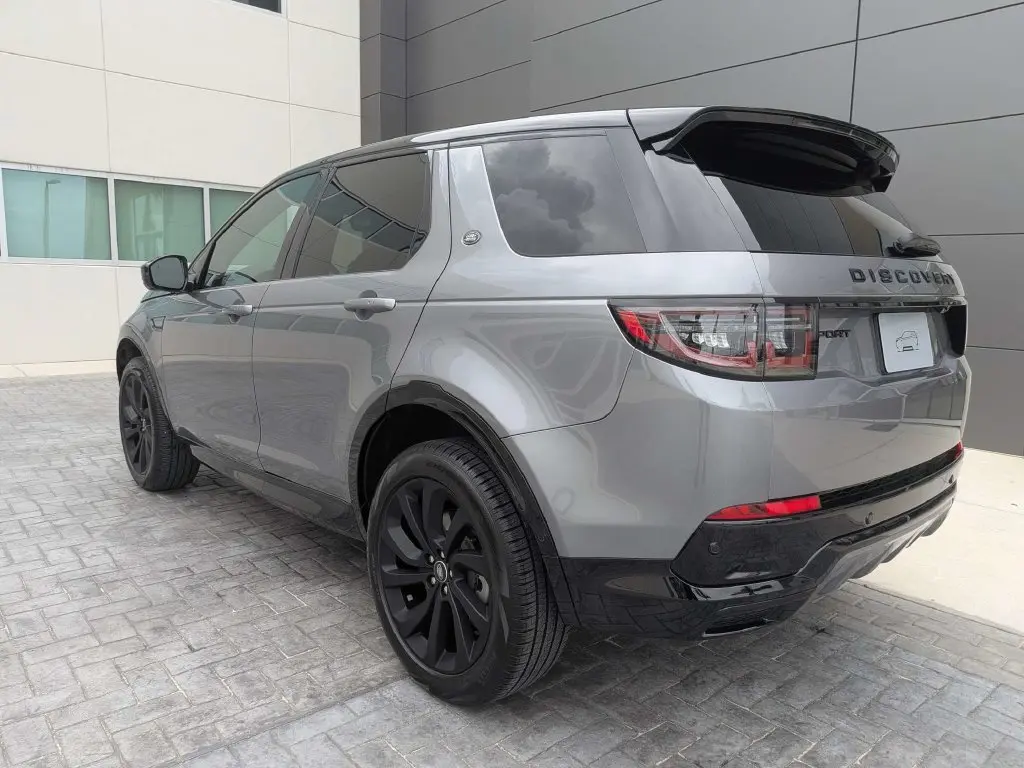 2025 Land Rover Discovery - $41,721