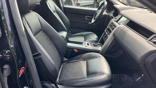 2017 Land Rover Discovery Sport SE