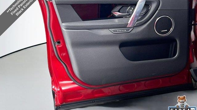 2022 Land Rover Discovery Sport P250 SE