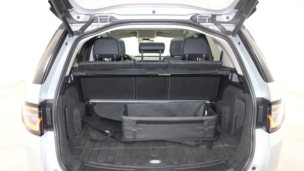 2021 Land Rover Discovery Sport P250 SE
