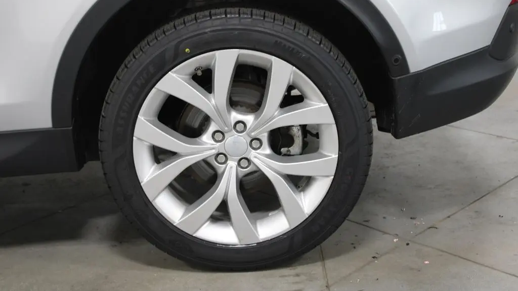 2021 Land Rover Discovery Sport P250 SE