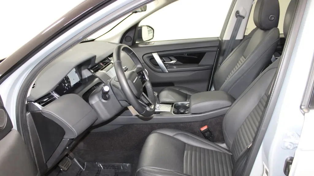 2021 Land Rover Discovery Sport P250 SE