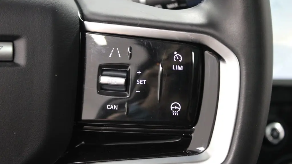 2021 Land Rover Discovery Sport P250 SE