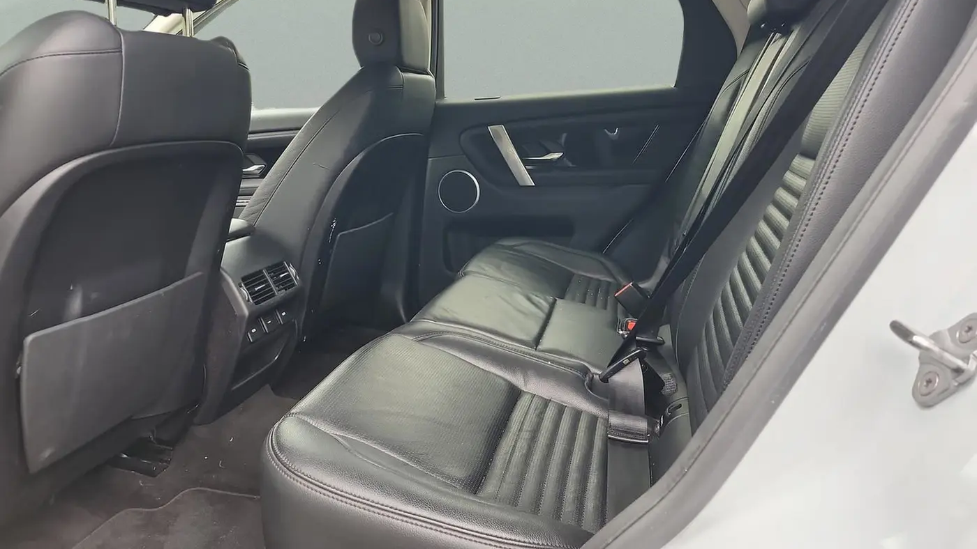 2020 Land Rover Discovery Sport P250 SE