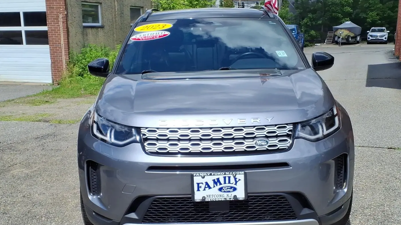 2023 Land Rover Discovery Sport P250 SE