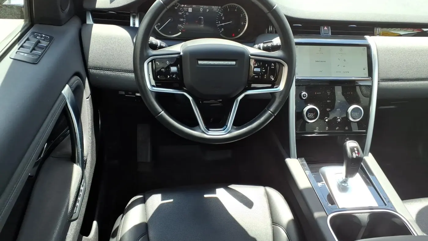 2023 Land Rover Discovery Sport P250 SE
